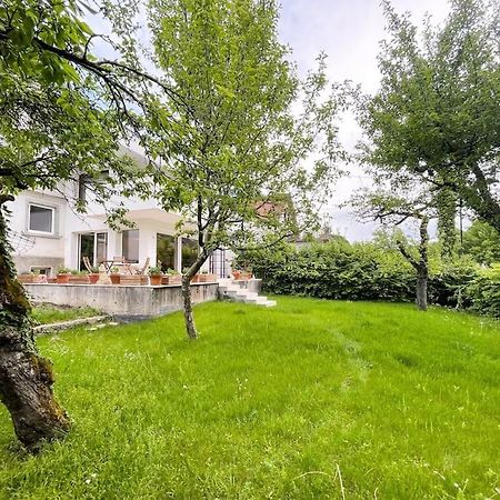 Schöne Wohnung mit großem Garten in zentraler Lage Feldkirch Exterior foto