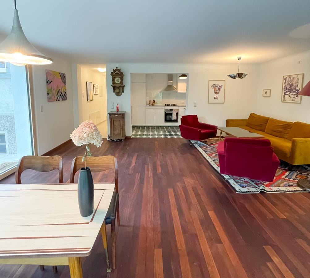 Schöne Wohnung mit großem Garten in zentraler Lage Feldkirch Exterior foto