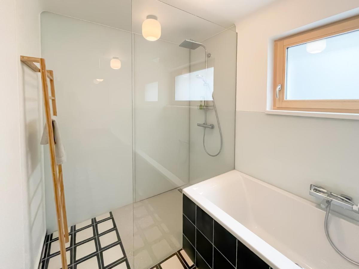 Schöne Wohnung mit großem Garten in zentraler Lage Feldkirch Exterior foto