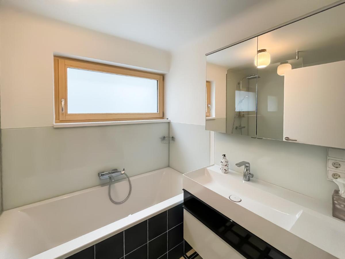 Schöne Wohnung mit großem Garten in zentraler Lage Feldkirch Exterior foto